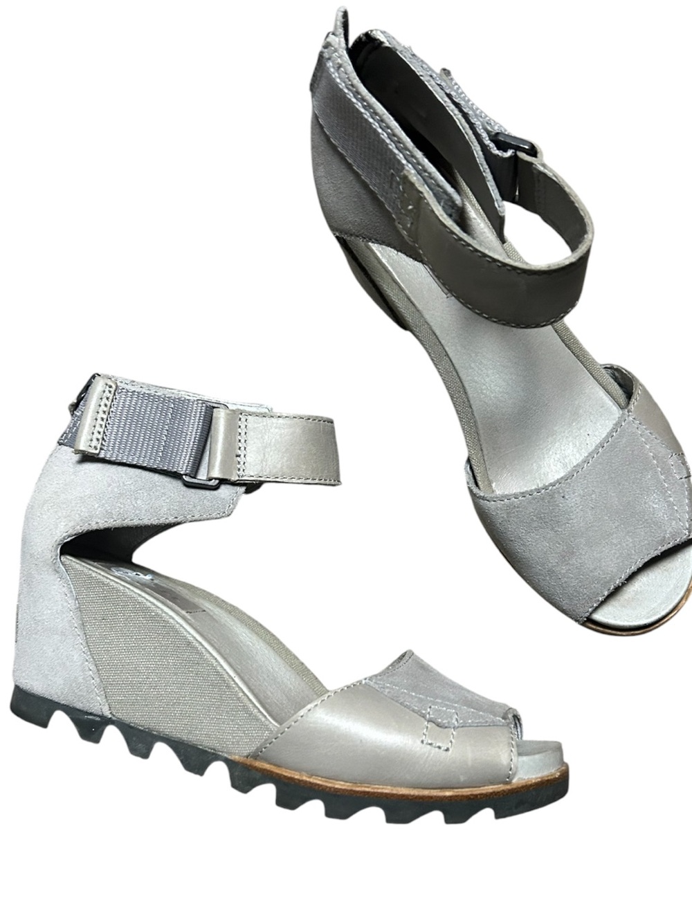 Sorel Joanie II Wedge Sandals Suede Ankle Strap Suede Zip Back Gray Size 7.5 - Picture 2 of 7